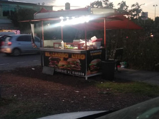 Hamburguesas Al Carbón