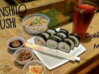 Monshito Sushi Comala