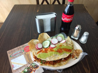 Taqueria Y Burritos Poquito Más