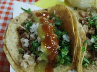 Tres Tacos Hwm