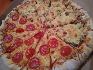 Serrano's Pizza