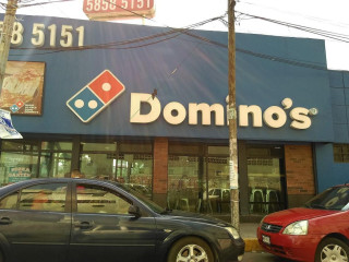 Domino's