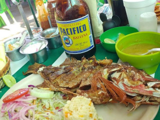 Mariscos Los Especiales