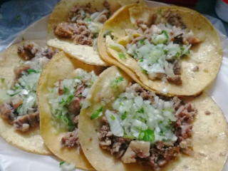 Tacos De Cabeza De Res Ote