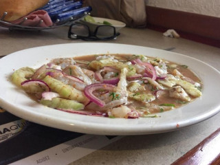 Romulo's Que Mariscos!