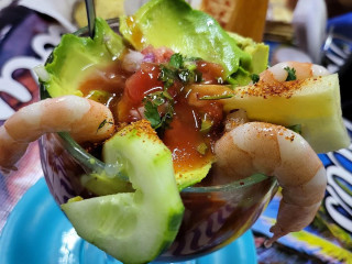 El Piolin Mariscos