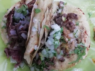 Tacos De Tripas (tack's Giomar)