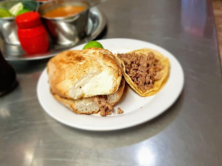 Tacos Y Tortas Los CuÑados