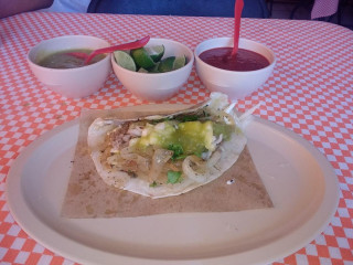 Rico's Tacos