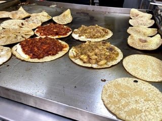 Gorditas Y Migas Lucha