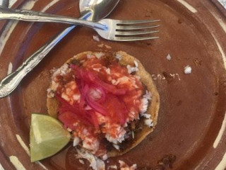 La Tostada Y Chayo