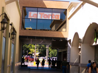 La Torta Plaza