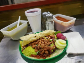 Tacos Hugo's