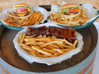 El Tio Ribs Burgers