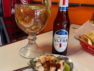 Picanteria Tijuana Mariscos Y Mas