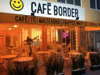 Café Border