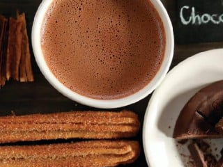 Blaos, Churros, CafÉ Y Chocolate