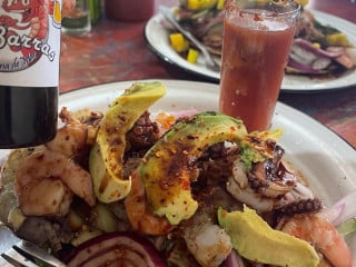 Mariscos El Barras