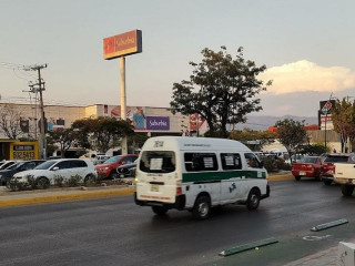 Little Caesars Pizza [sucursal Blvd Belisario Domínguez]