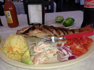 Mariscos Barra De Navidad