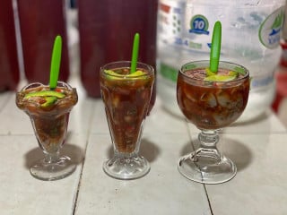 Mariscos La Antigua