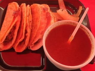 Tacos El Tavo Tijon Estilo Jalisco