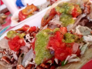 Tacos Y Tortas Las 5 Calles