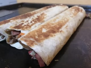 Burritos Gigantes