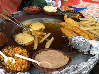 Quesadillas Y Tacos Dorados