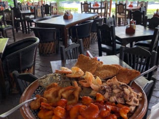 El Carajillo Mariscos