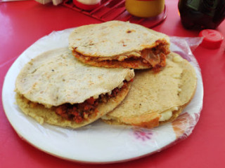 Tacos Y Gorditas Don Luis