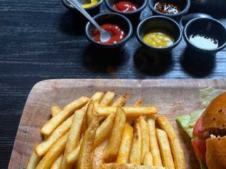 restaurant image