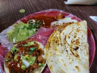 Tacos De Cabeza Martinez