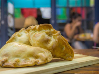 Che Vallarta Empanadas Argentinas