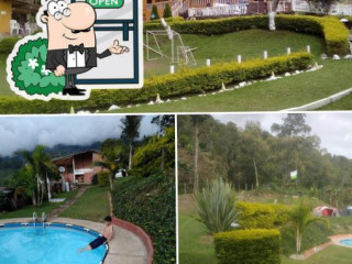 Finca Los Pinos Zona De Camping