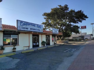 Cafe California