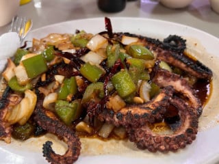 Mariscos El Toro Güero San Bernabé