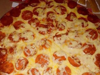 Francesco`s Pizza