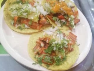 Taqueria Los Pericos