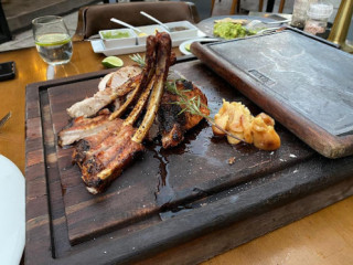 restaurant image