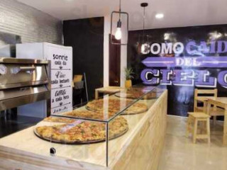 Santo Cielo Pizza