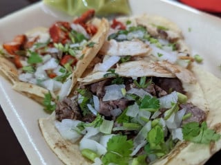 Deli Taco De La Parrilla