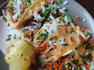 Taquitos Veganos El Encino Food Stand