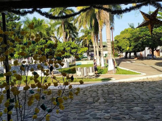 Hospedaje Flor Amarillo