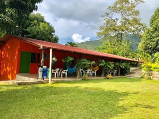 Centro Turístico Y Ecológico Villa Adelaida