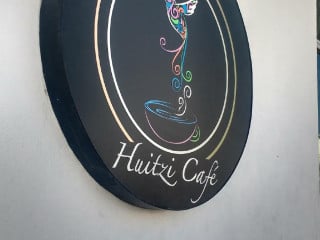 Huitzi Café