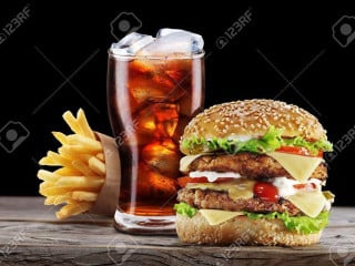 Fonda Y Cenaduria El Sinaloense