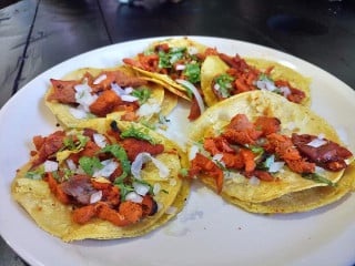 Taqueria El Poblanito