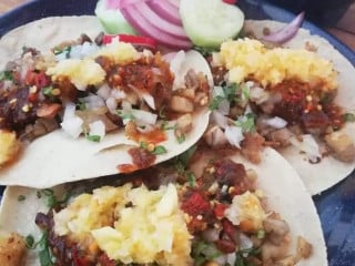 Tacos De Azada Mena