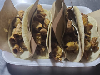 Tacos De Tripa La 16 En Torreón